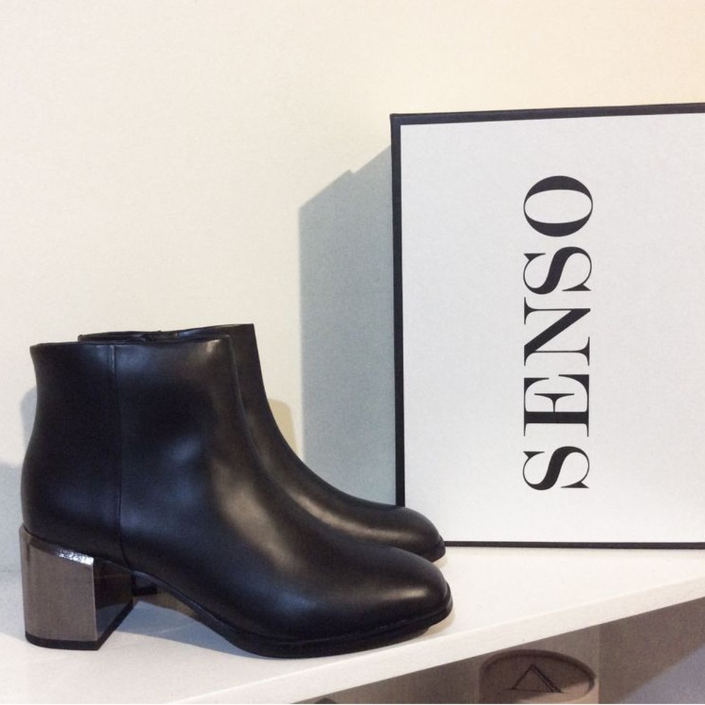 Senso Vincent Boot Black Leather Silver Heel sz37